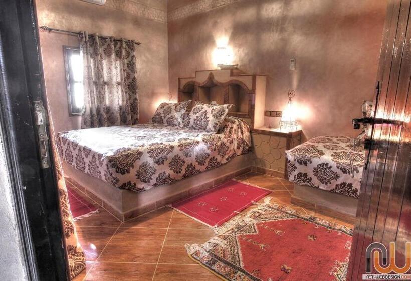 חדר סטנדרט לארבעה, Riad Tamdakhte