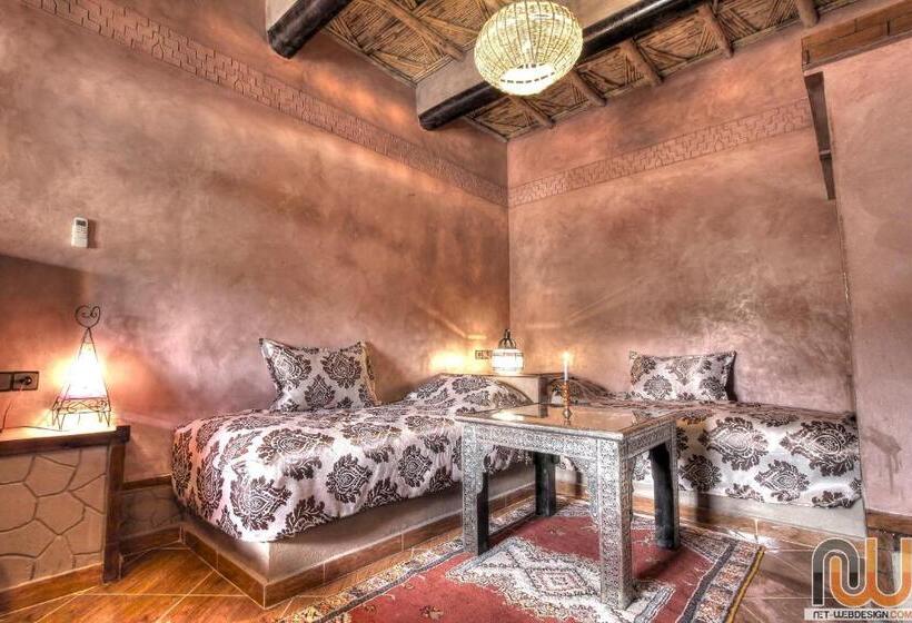 חדר סטנדרט לארבעה, Riad Tamdakhte