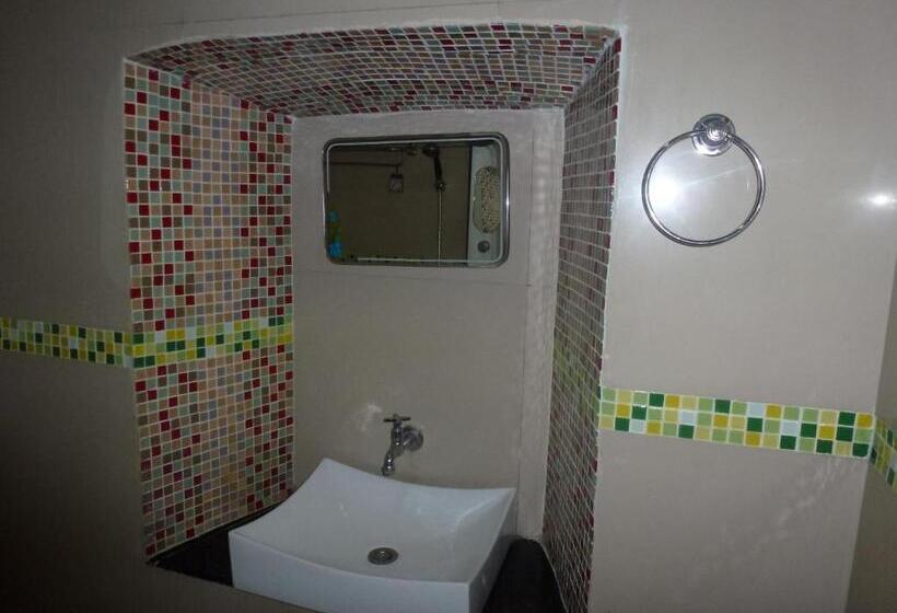 اتاق استاندارد, Southcanal Holidays