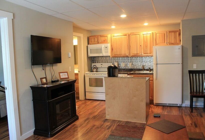 شقة سوبريور غرفة واحدة, Strictly Moose Luxury Vacation Suites