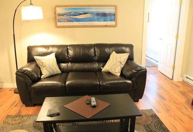 １ベッドルームのデラックスアパートメント, Strictly Moose Luxury Vacation Suites
