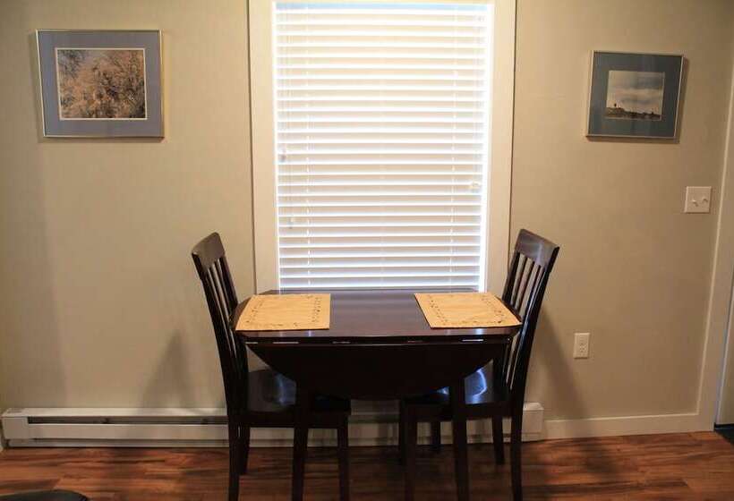 شقة ديلوكس غرفة واحدة, Strictly Moose Luxury Vacation Suites