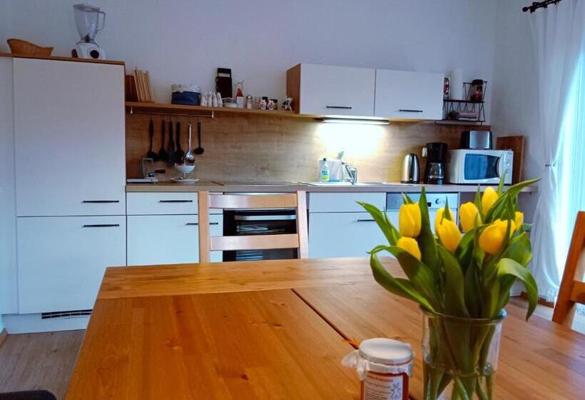 منزل 3 غرف نوم, Bergbauernhof Stauder   Hirschbergalpakas