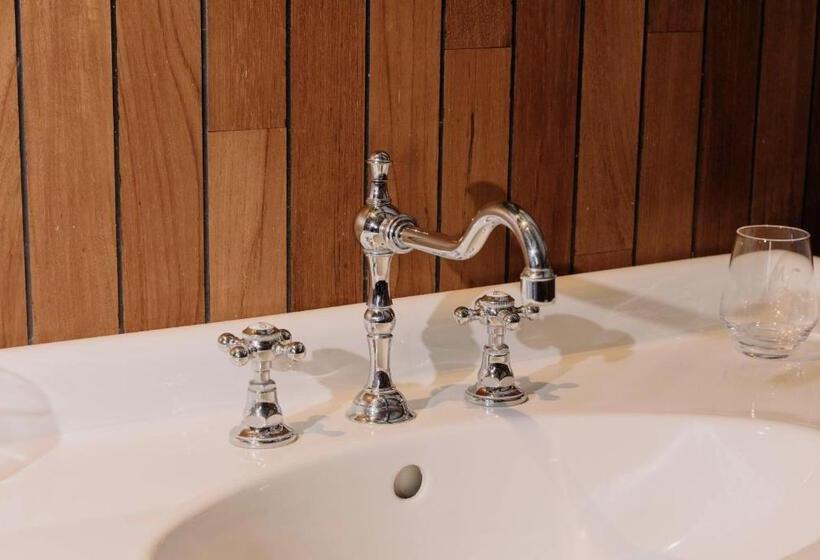 סוויטת דופלקס, La Maison De Lucie