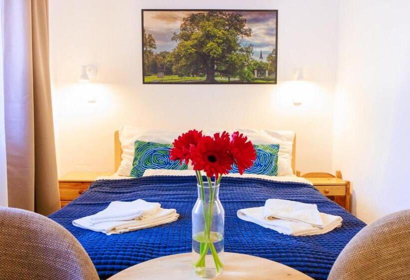 غرفة سوبيريور ثلاثية, Retel Vitez Vendégház