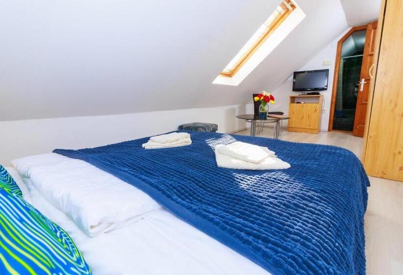 غرفة قياسية, Retel Vitez Vendégház