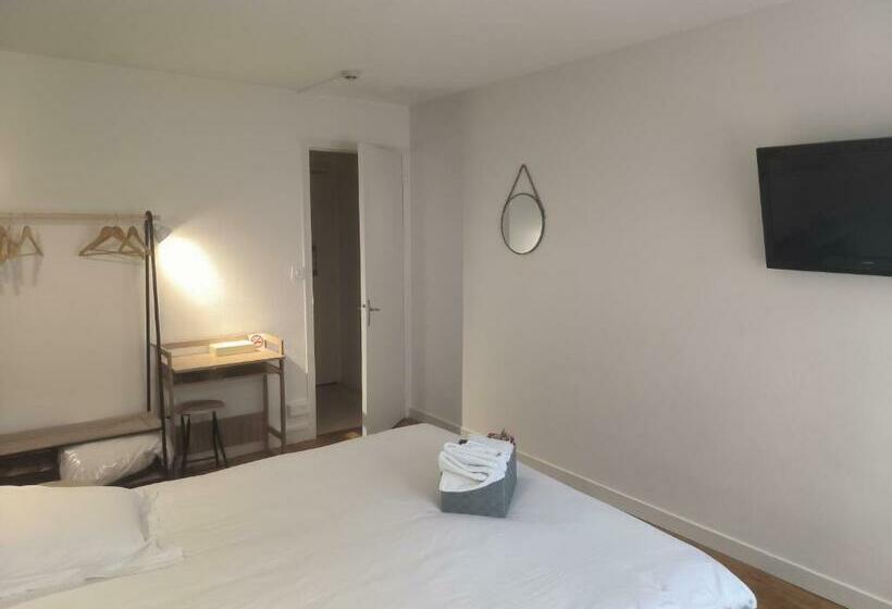 스탠다드 룸, A L'Orée De La Forêt