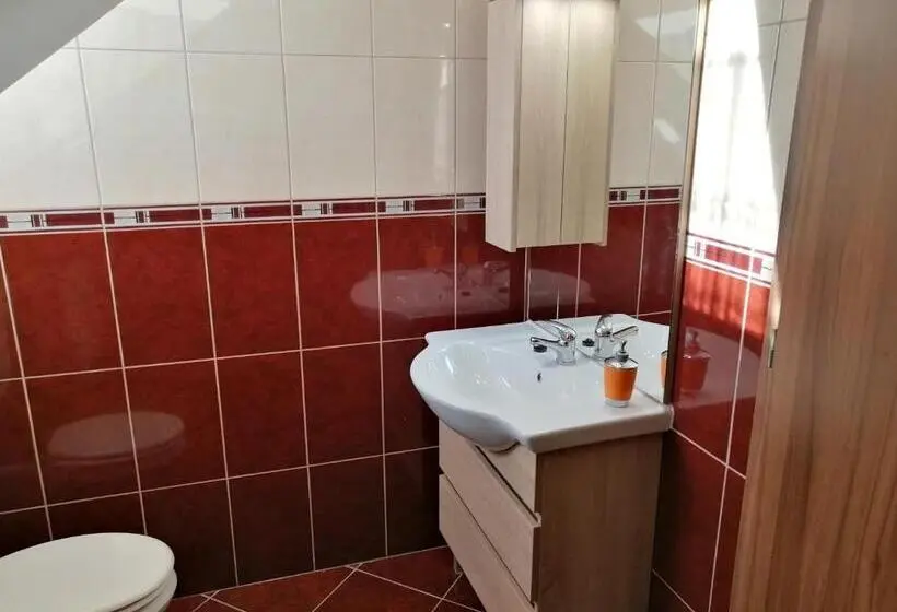 ファミリールーム, Csipkeház Apartman