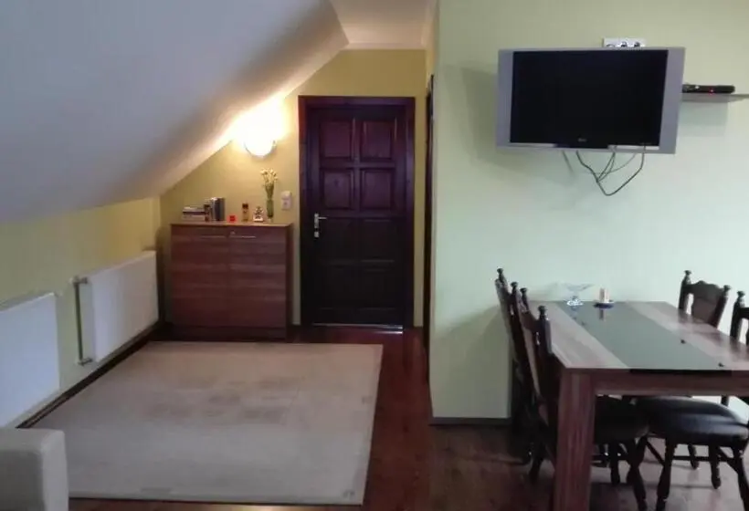 スイート（家族用）, Csipkeház Apartman