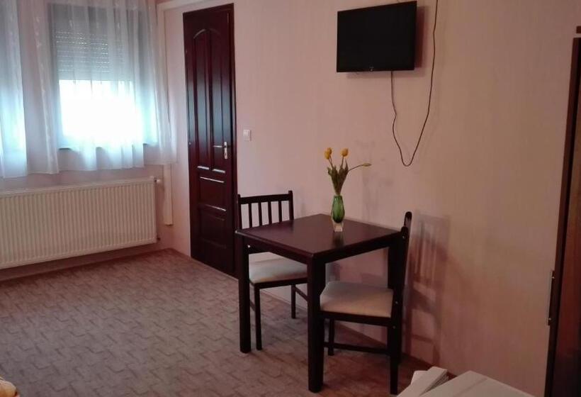 Family Suite, Csipkeház Apartman