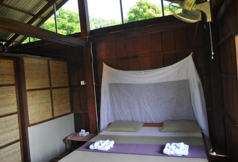 غرفة قياسية سرير كينج, Khmer Hands