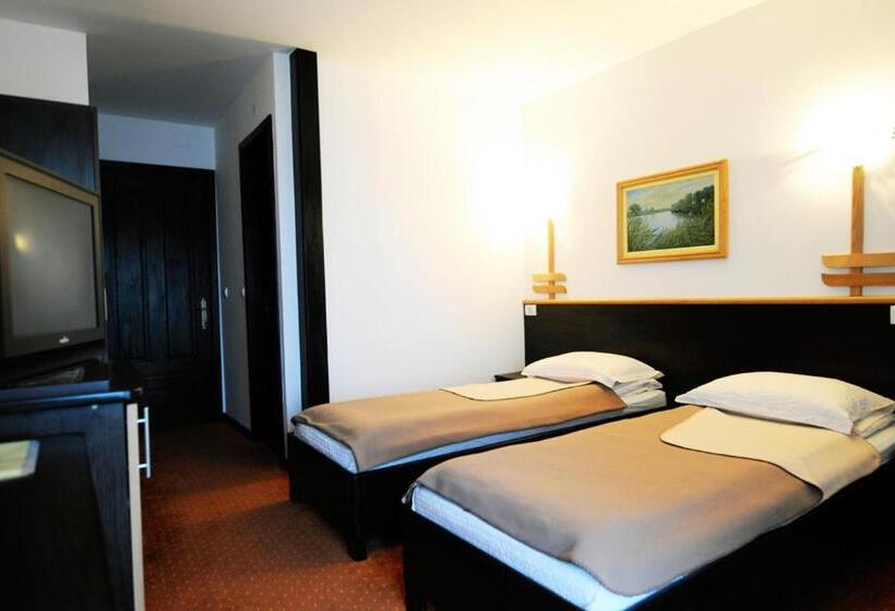 Номер Стандарт, Pensiunea Delta Dunarii