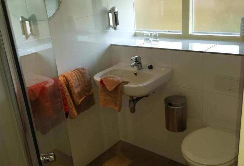 اتاق استاندارد, Lentemaheerd