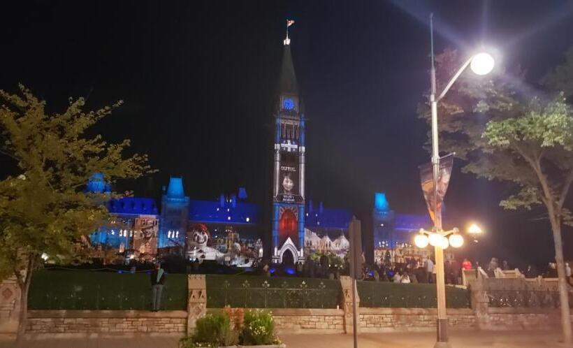 اتاق استاندارد با چشمانداز دریا, Kokomo Inn Bed And Breakfast Ottawa Gatineau S Only Tropical Riverfront B&b On The National Capital