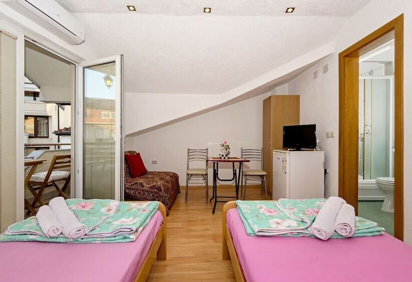 اتاق استاندارد, Bogdanoski Studios & Guest Rooms