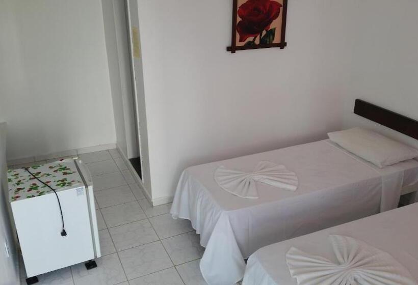 חדר סטנדרט לשלושה עם מרפסת, Pousada Sol Nascente