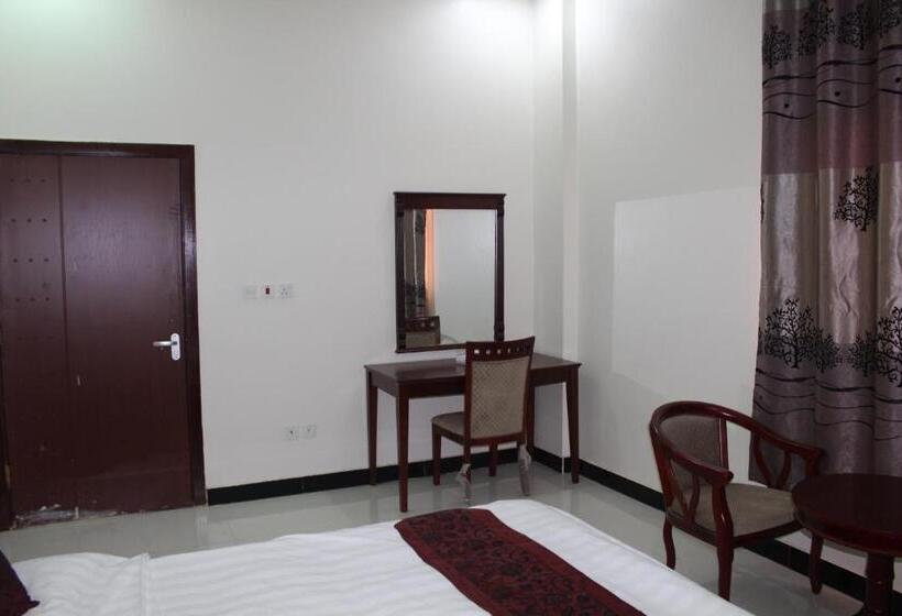 إستوديو قياسى, Fakher Yanbu