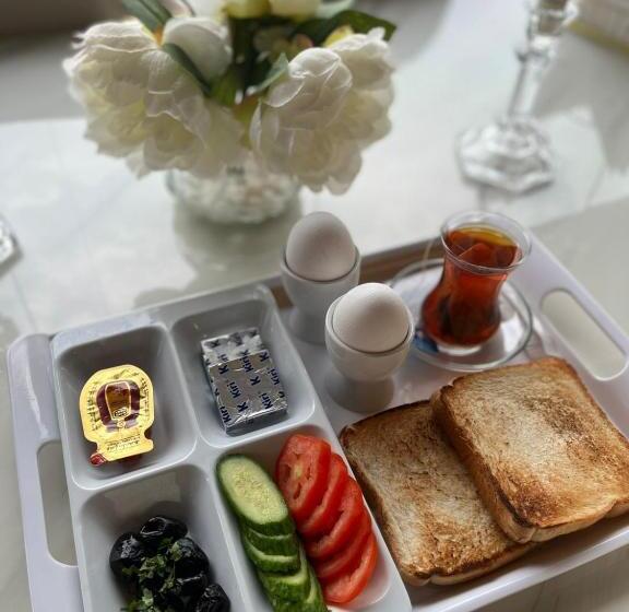 标准工作室, Fakher Yanbu