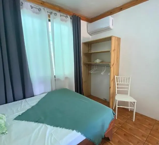 浴室共有スタンダード４人用ルーム, Cabinas Cahuita