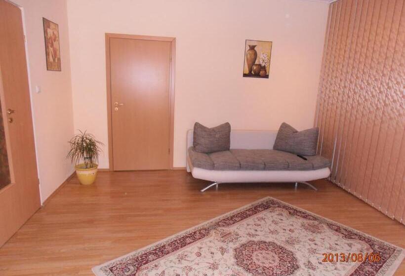 스위트, Casa Doma R Alina