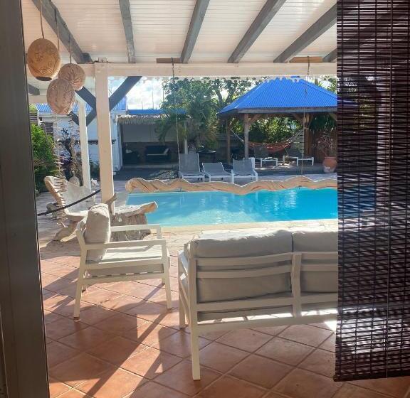 آپارتمان لوکس 1 خوابه, La Maison Calebasse