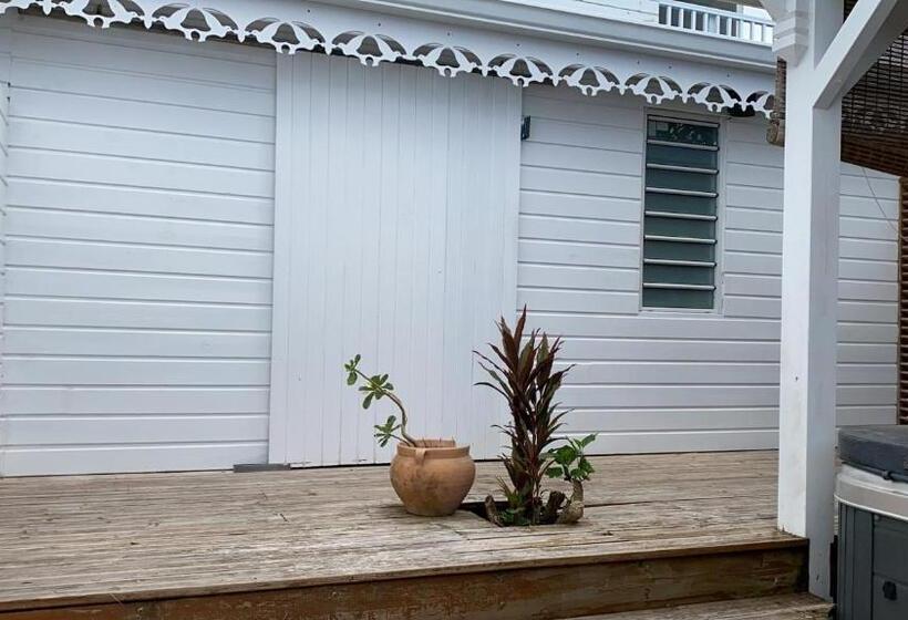 آپارتمان لوکس 1 خوابه, La Maison Calebasse