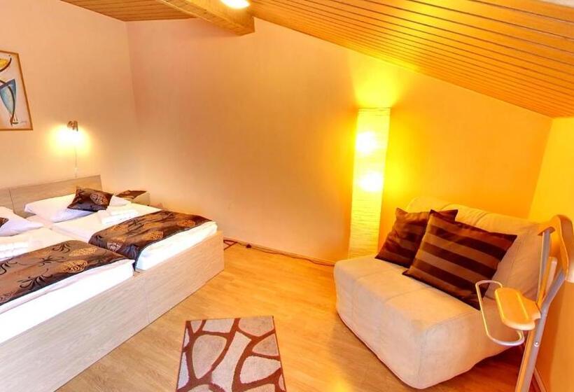 Люкс, Penzion Siesta