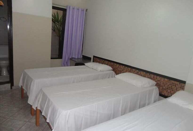 高级三人间, Pousada Damasco