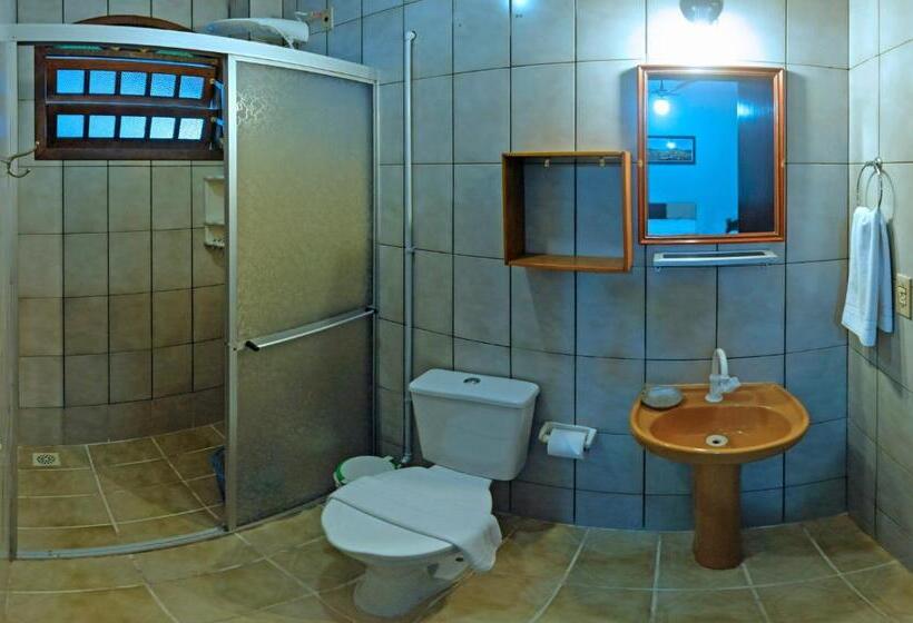 اتاق استاندارد سه نفره, Pousada Do Sol Garopaba