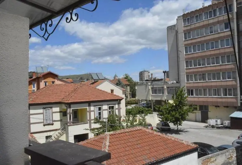 اتاق استاندارد, Villa Konzuli