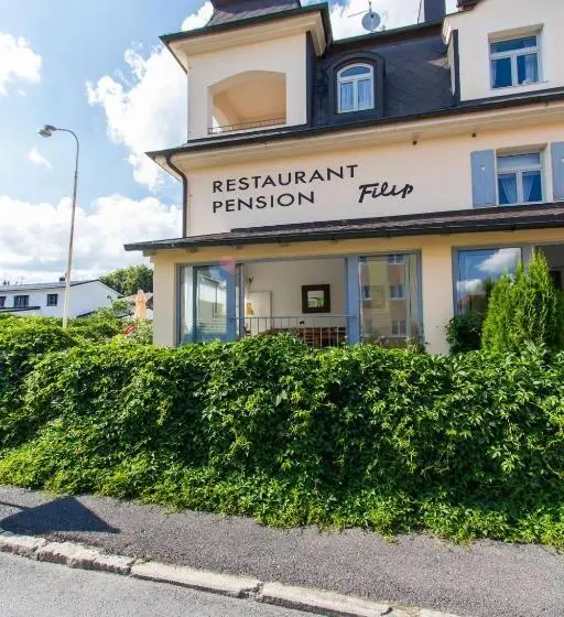 スタンダード４人部屋, Pension A Restaurace Filip Ii