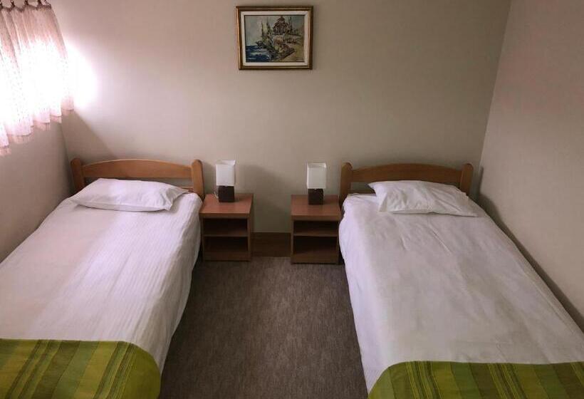 آپارتمان 3 خوابه, Topcider