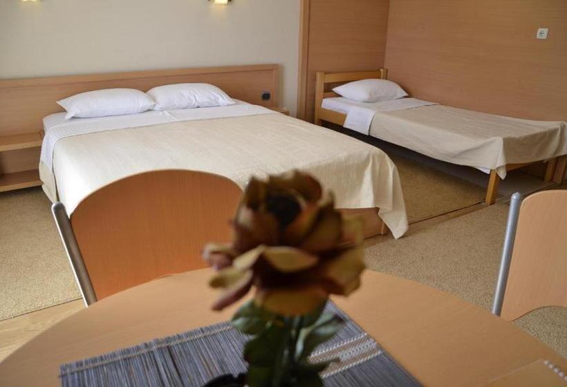 آپارتمان 3 خوابه, Topcider