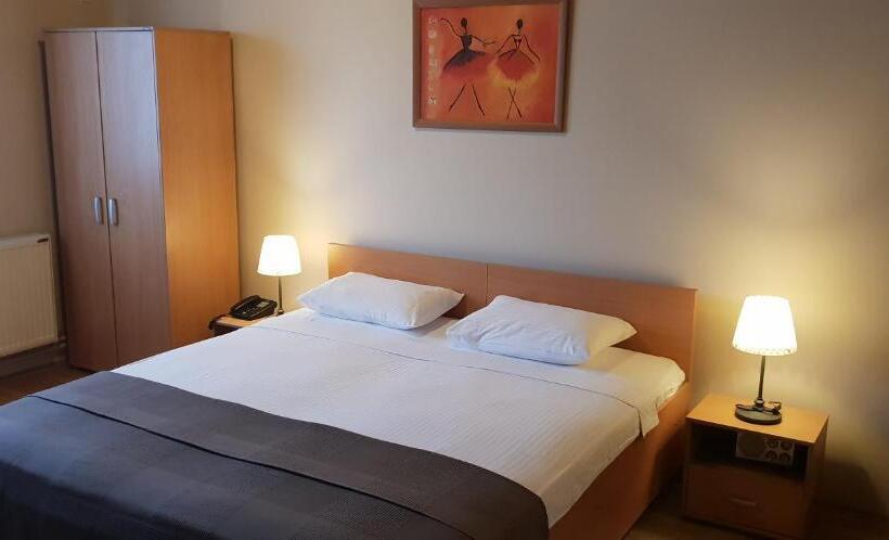 آپارتمان سوپریور 1 خوابه, Topcider