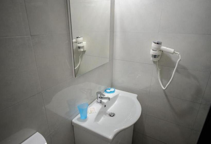 디럭스 룸, Casa On