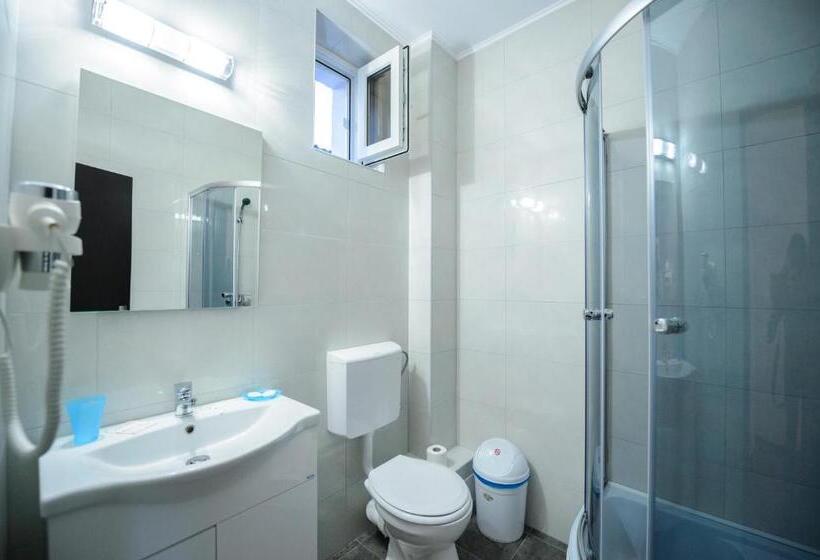 디럭스 룸, Casa On