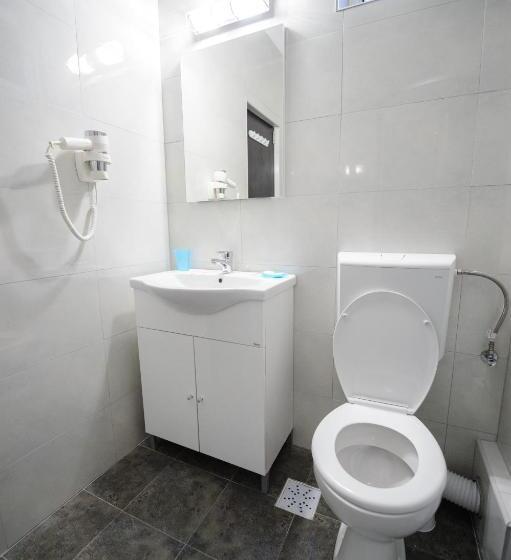 디럭스 룸, Casa On