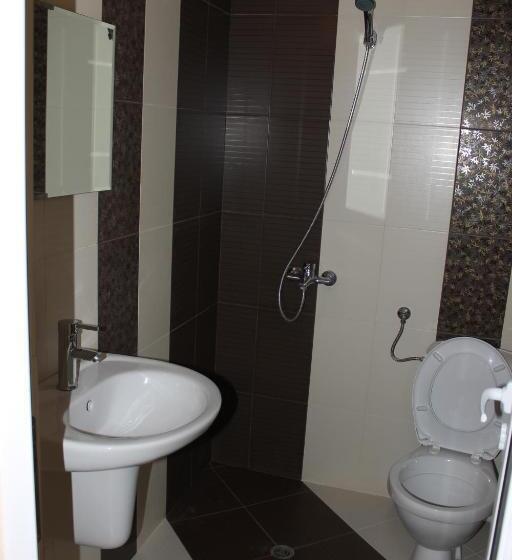 2 Bedrooms Suite Sea View, Fits Guest House