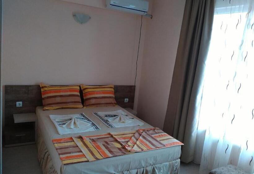 Номер Стандарт, Fits Guest House