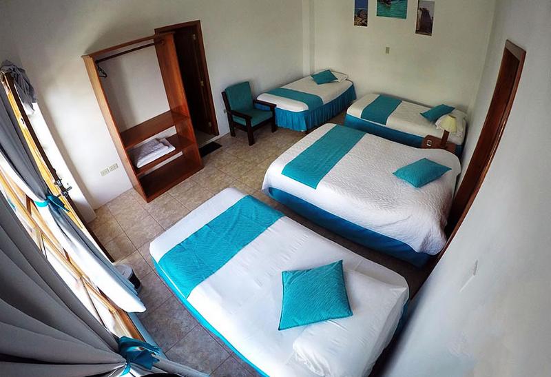 اتاق استاندارد چهار تخته, Gran Hostal Tintorera