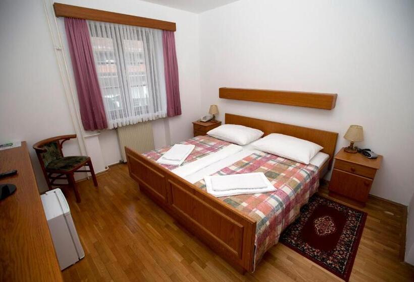 اتاق استاندارد, Guesthouse špenko