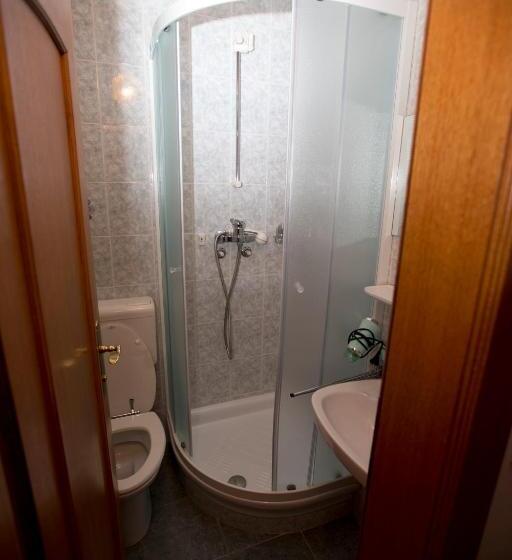 اتاق استاندارد, Guesthouse špenko