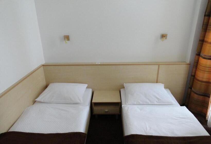 اتاق استاندارد, Rooms K