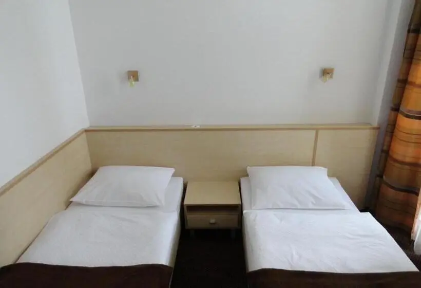 اتاق استاندارد, Rooms K