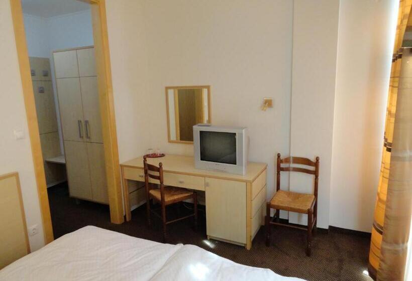 اتاق استاندارد, Rooms K
