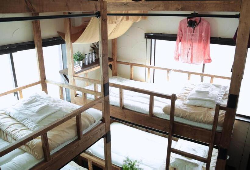 스탠다드 룸 2층 침대, Sendai Guest House Umebachi