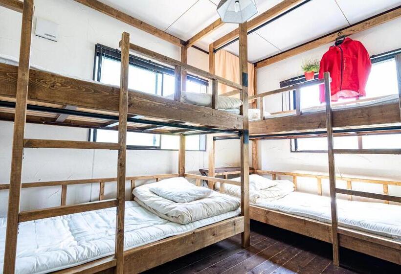 스탠다드 룸 2층 침대, Sendai Guest House Umebachi