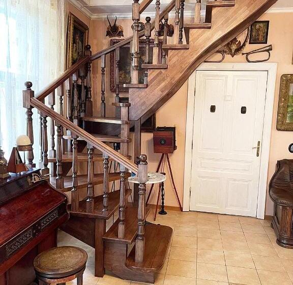 جناح, Vilni Kimnaty