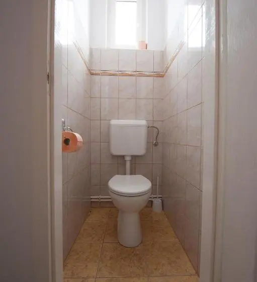 سوییت, Pensiunea Tranzit