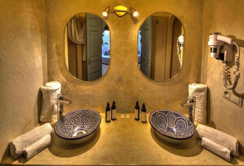 家庭小型套房, Riad Amaris